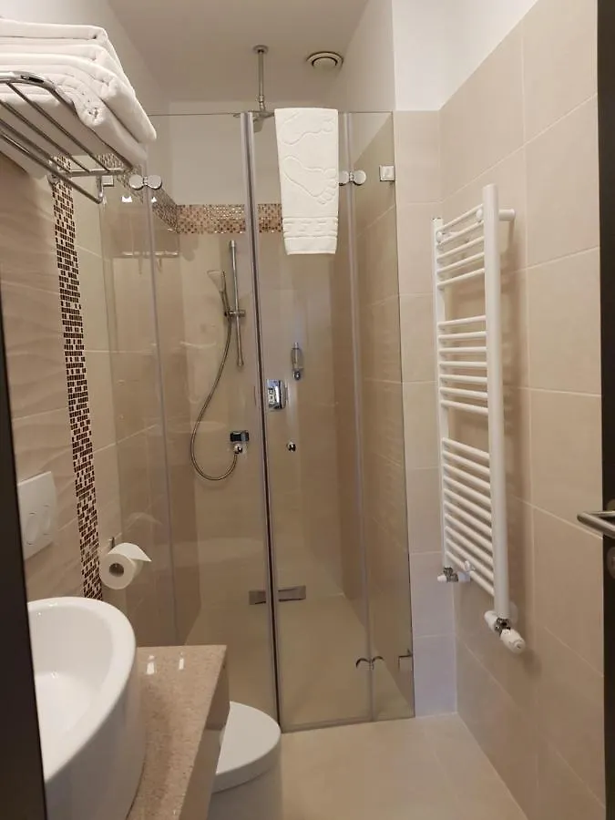Romana Residence 0*, Bucharest